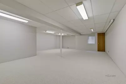 279 Brunswick Drive, Buffalo Grove, IL 60089 - Photo 25