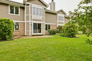 279 Brunswick Dr, Buffalo Grove, IL 60089 - Photo 31