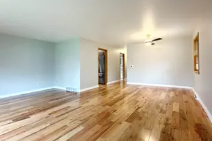 914 S Robert Dr, Mount Prospect, IL 60056 - Photo 13