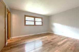 914 S Robert Dr, Mount Prospect, IL 60056 - Photo 25