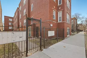 543 E 60th St, Chicago, IL 60637 - Photo 1