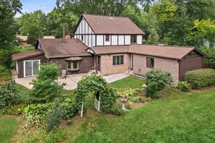 2916 Skyline Dr, Crystal Lake, IL 60012 - Photo 51