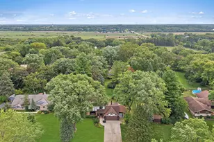 2916 Skyline Dr, Crystal Lake, IL 60012 - Photo 45