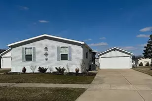 265 Tulip Cir, Matteson, IL 60443 - Photo 1