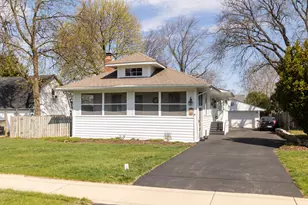 219 W Oak Ave, Wheaton, IL 60187 - Photo 3