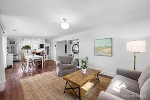 917 S Grove Ave, Barrington, IL 60010 - Photo 15