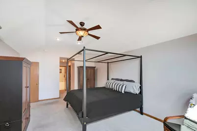 19824 Maydell Court, Tinley Park, IL 60487 - Photo 15