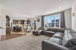 3553 Doral Dr, Elgin, IL 60124 - Photo 15