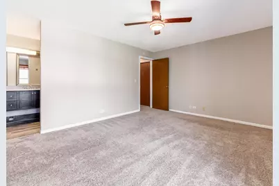 176 Grove Avenue #C, Des Plaines, IL 60016 - Photo 13