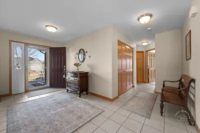 2518 Imgrund Road, North Aurora, IL 60542 - Photo 5