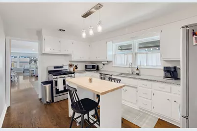 5337 W 102nd Street, Oak Lawn, IL 60453 - Photo 11