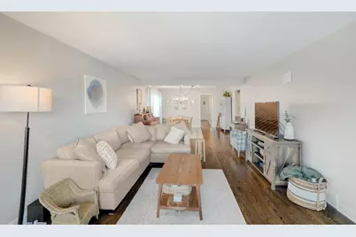 5337 W 102nd Street, Oak Lawn, IL 60453 - Photo 5