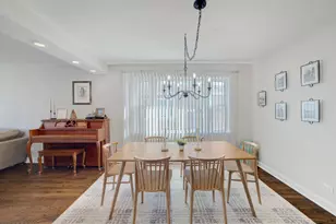 5337 W 102nd St, Oak Lawn, IL 60453 - Photo 7