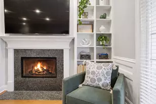 630 W Wellington Ave, Chicago, IL 60657 - Photo 9