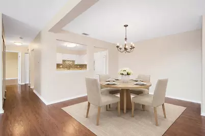 714 Walnut Drive #405, Darien, IL 60561 - Photo 5