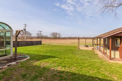 205 N Crestview Drive, Pontiac, IL 61764 - Photo 41