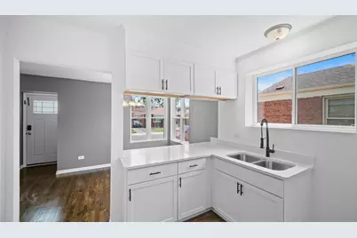 [Address not provided], Calumet Park, IL 60827 - Photo 7