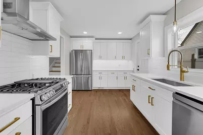 5945 Cleveland Street, Morton Grove, IL 60053 - Photo 5