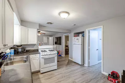 5122 W 30th Place, Cicero, IL 60804 - Photo 5