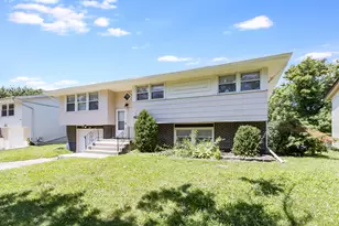 3510 Chestnut Dr, Hazel Crest, IL 60429 - Photo 1