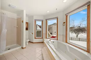 4305 Fairfax Dr, Crystal Lake, IL 60014 - Photo 31