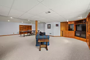 4305 Fairfax Dr, Crystal Lake, IL 60014 - Photo 39