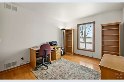 4305 Fairfax Drive, Crystal Lake, IL 60014 - Photo 35