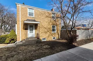 1433 Bristol Ave, Westchester, IL 60154 - Photo 3