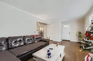 1433 Bristol Ave, Westchester, IL 60154 - Photo 5