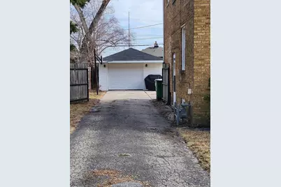 1433 Bristol Avenue, Westchester, IL 60154 - Photo 31