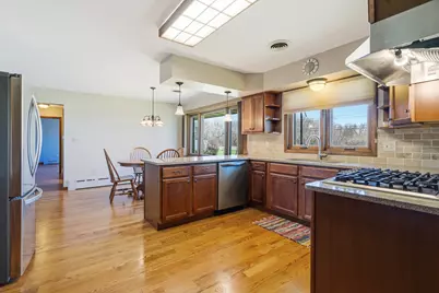 3300 Caroline Drive, Joliet, IL 60435 - Photo 7