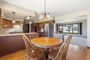 3300 Caroline Dr, Joliet, IL 60435 - Photo 11