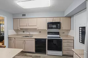 3801 Mission Hills Rd, Northbrook, IL 60062 - Photo 11