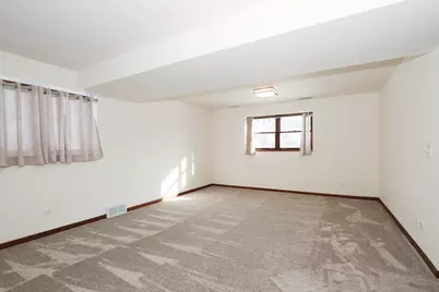 100 Barberry Drive, Crystal Lake, IL 60014 - Photo 21