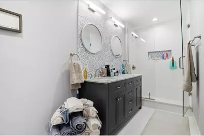 529 Shakespeare Drive, Grayslake, IL 60030 - Photo 15