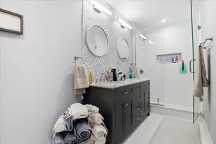 529 Shakespeare Dr, Grayslake, IL 60030 - Photo 15