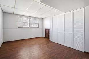 16544 Prairie Ave, South Holland, IL 60473 - Photo 15