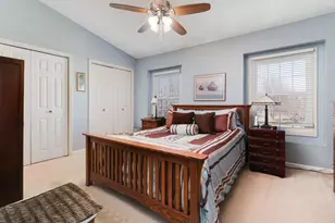 2739 Arrowhead Dr, Bloomington, IL 61704 - Photo 5