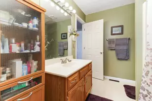 2739 Arrowhead Dr, Bloomington, IL 61704 - Photo 21