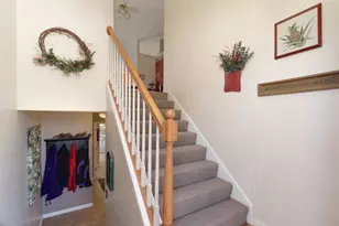 2739 Arrowhead Dr, Bloomington, IL 61704 - Photo 7