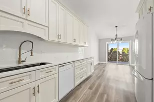 6840 Oak View Ct, Oak Forest, IL 60452 - Photo 15