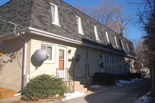 321 S Jefferson St, Woodstock, IL 60098 - Photo 1