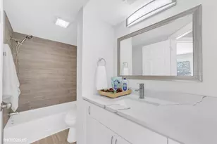 2831 S Embers Ln, Arlington Heights, IL 60005 - Photo 27