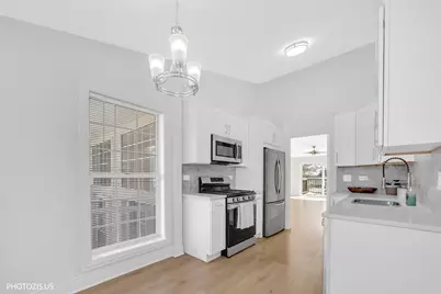 2831 S Embers Lane, Arlington Heights, IL 60005 - Photo 17