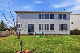 1341 S Mdw Ln, Round Lake, IL 60073 - Photo 37