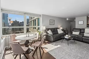 345 N La Salle Dr, Chicago, IL 60654 - Photo 5