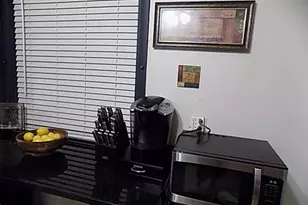 1633 E 93rd St, Chicago, IL 60617 - Photo 5