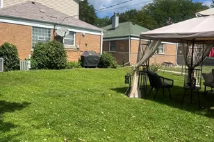 1633 E 93rd St, Chicago, IL 60617 - Photo 25