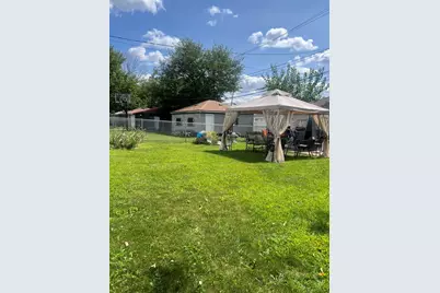 1633 E 93rd Street, Chicago, IL 60617 - Photo 27