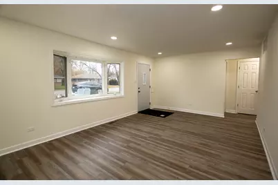 414 Shabbona Drive, Park Forest, IL 60466 - Photo 5